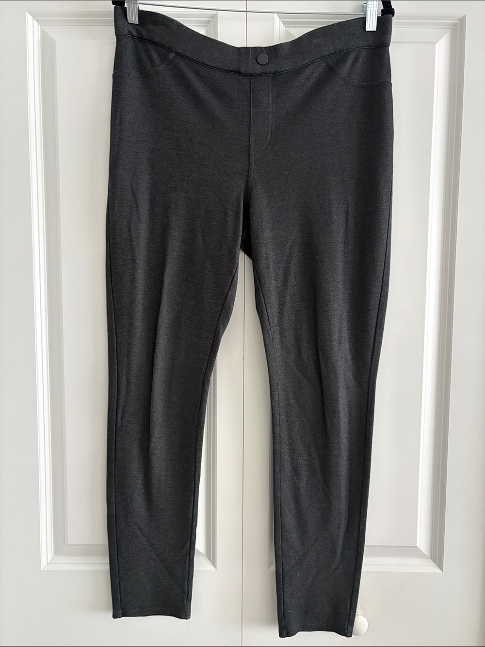 Intro ❤️ Love the Fit - Charcoal Gray Slacks Size M